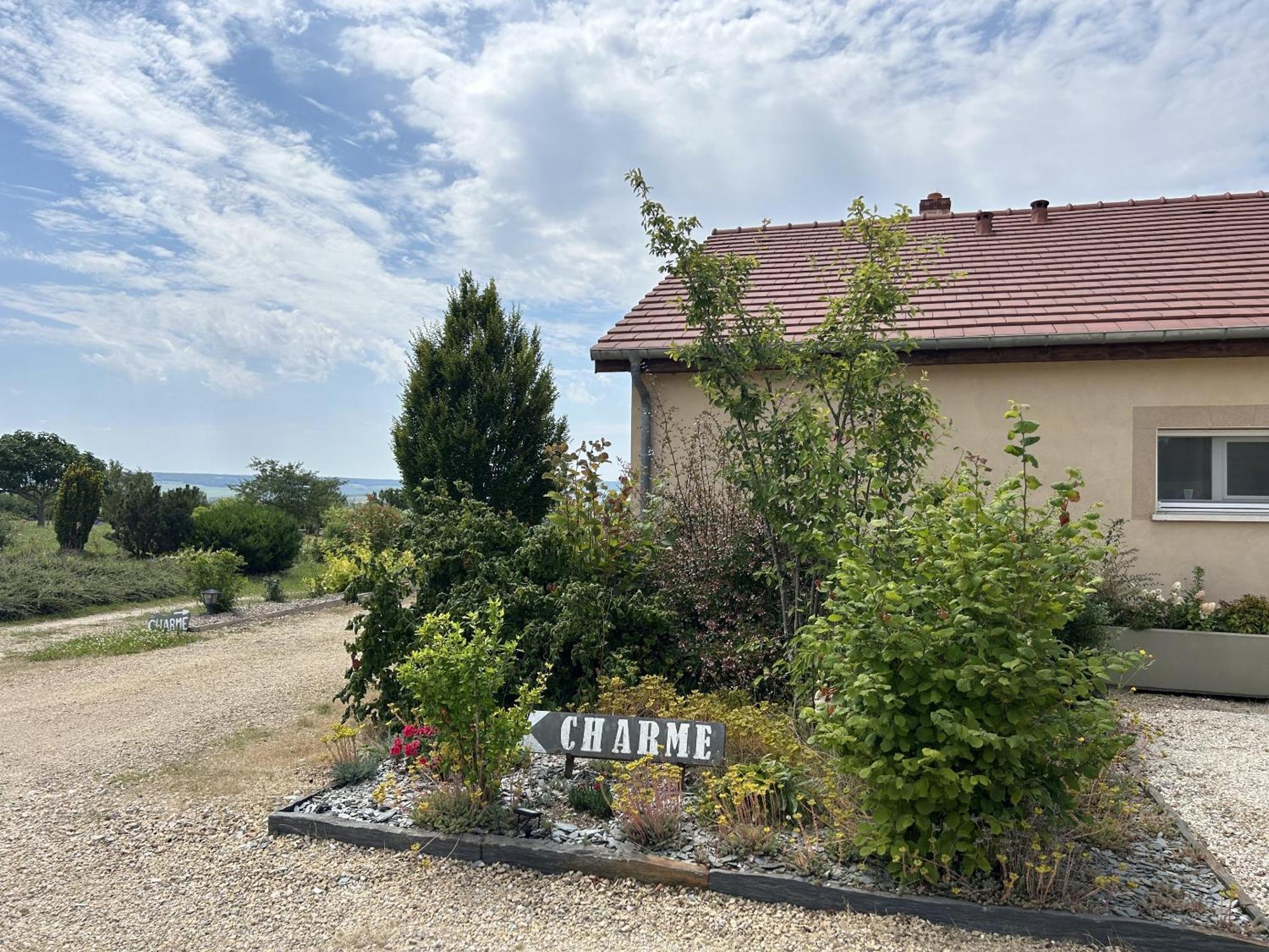 Le Charme Villa Cernay-les-Reims Eksteriør bilde